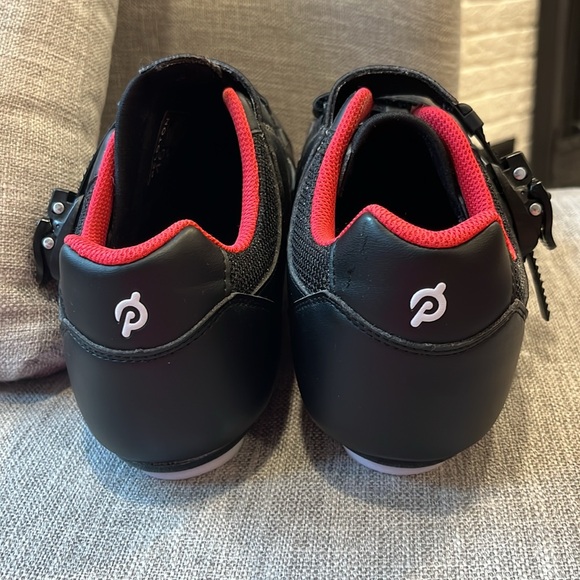 MENS Peleton bike cycling SHOES SIZE 12 US 46 EU BLACK WHITE RED COLOR - Picture 4 of 5